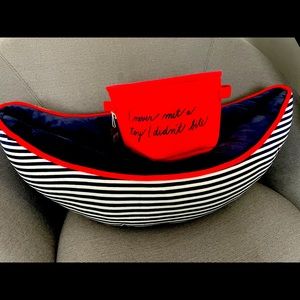 Navy Dog bed and toy bucket combo